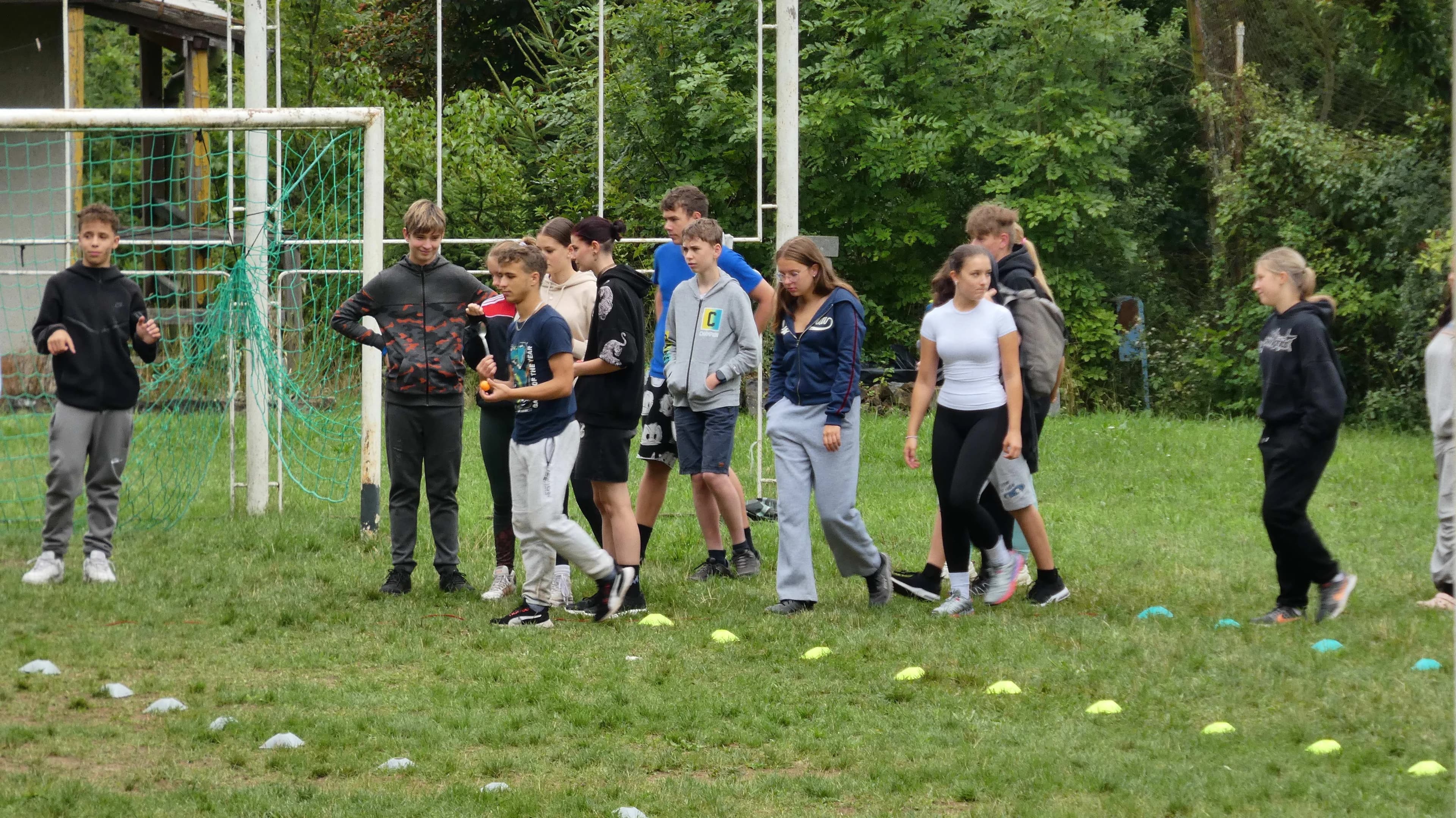 Sportovní etapová hra na hřišti